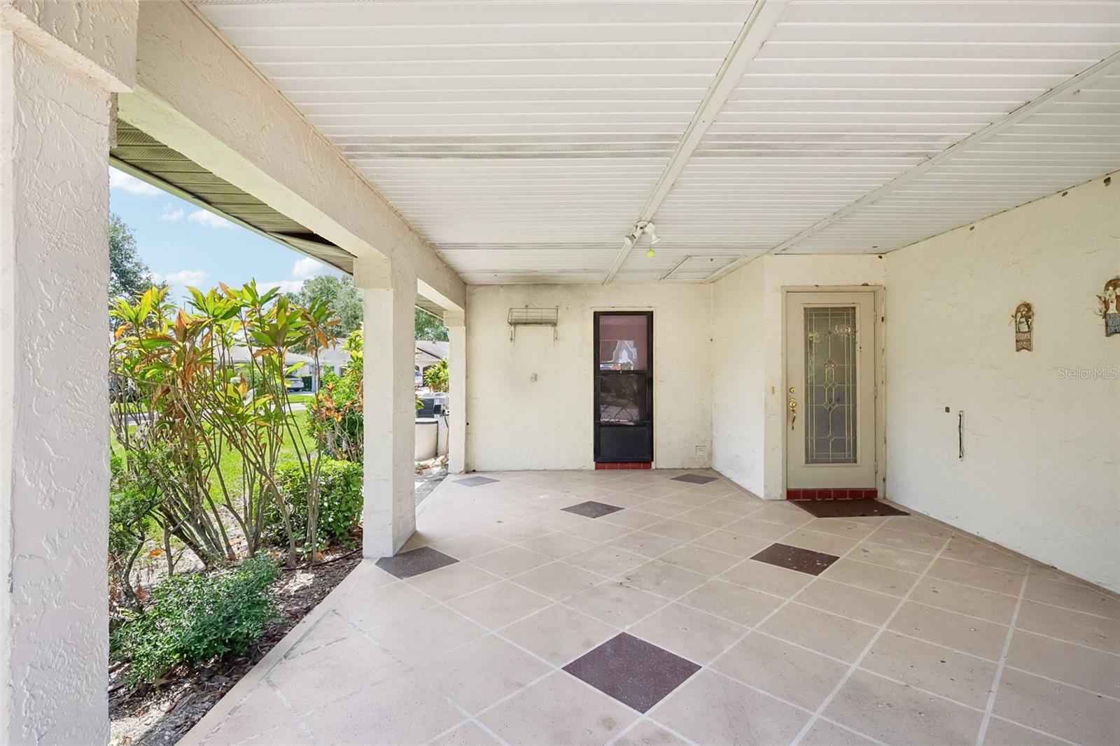 2017 Hampstead Cir Property Photo 2