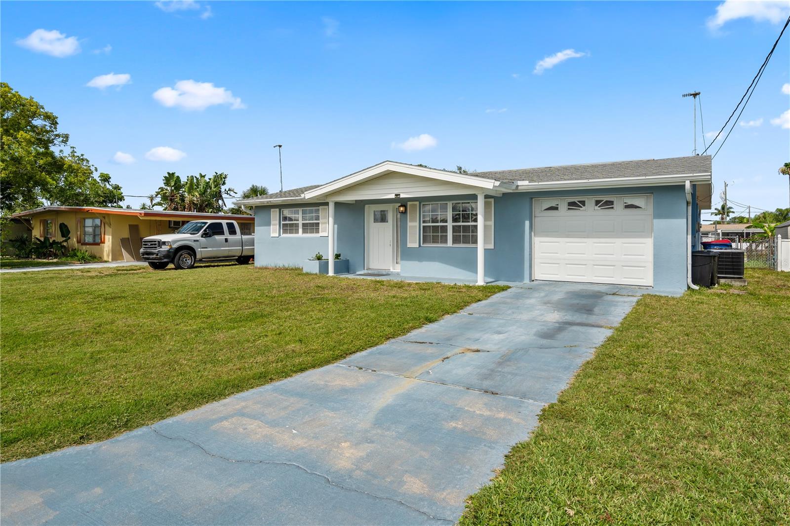 13323 NEPTUNE DR Property Photo 1