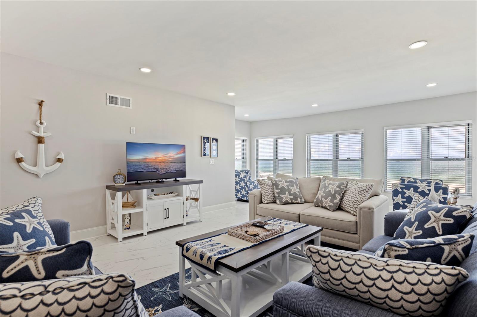4950 Gulf Blvd #404 Property Photo 19
