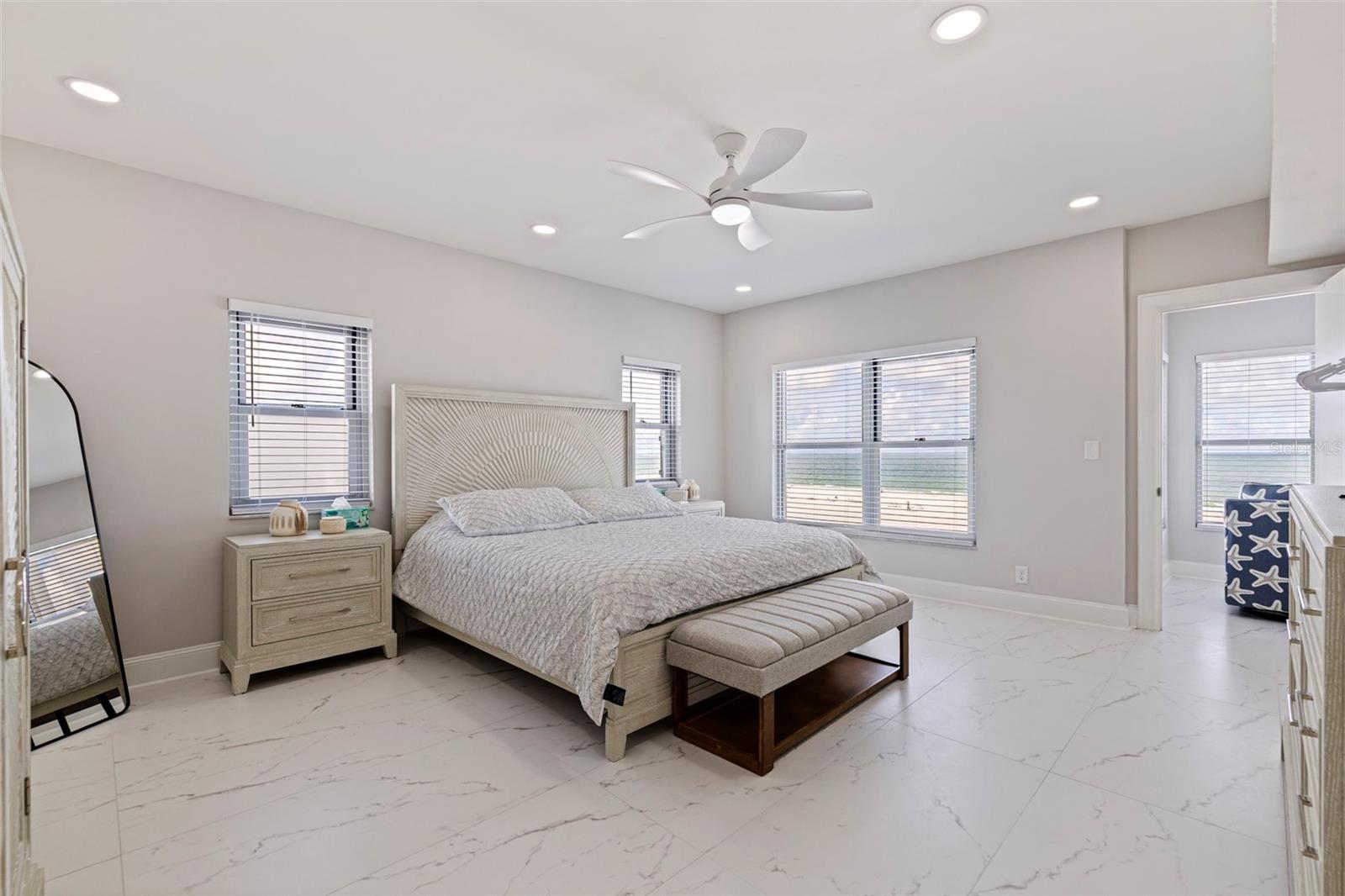 4950 Gulf Blvd #404 Property Photo 30