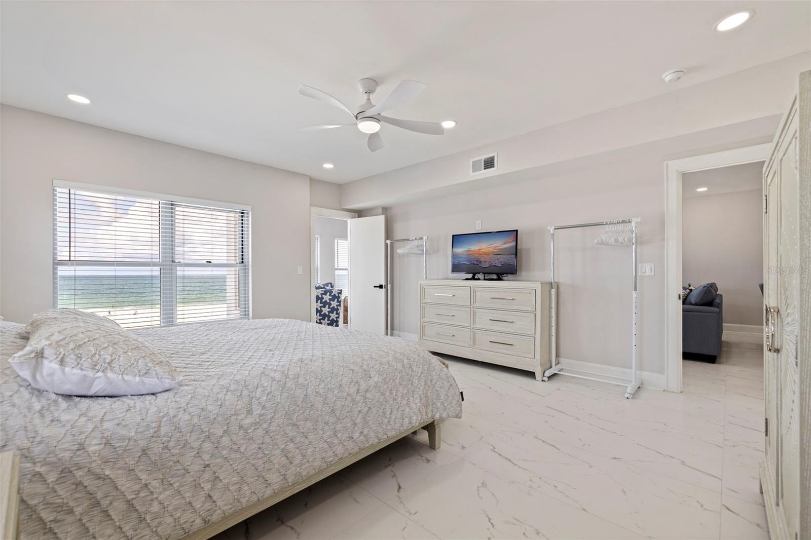 4950 Gulf Blvd #404 Property Photo 31