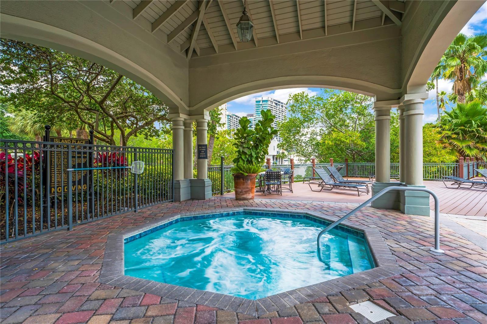 724 Coral Reef Dr Property Photo 40