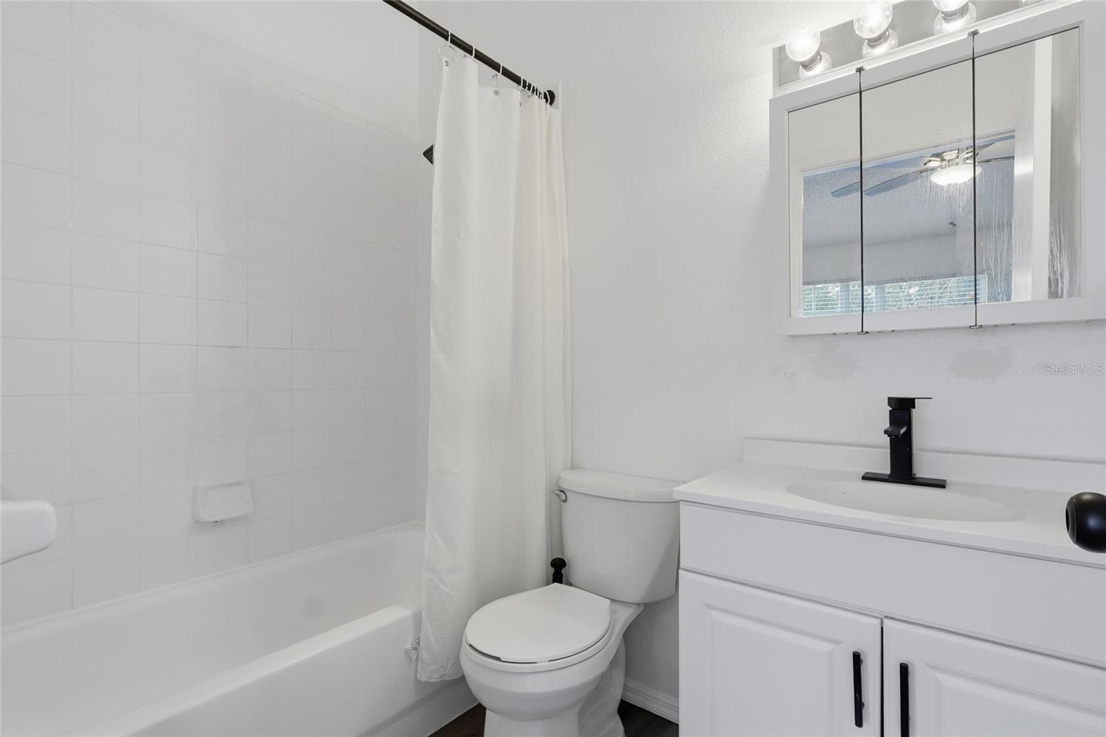 30029 Granda Hills Ct Property Photo 18