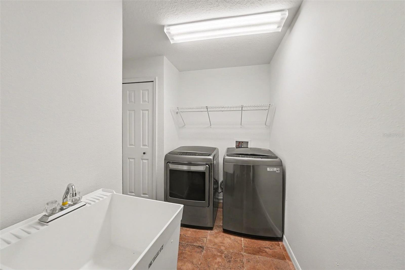 4227 Balington Dr Property Photo 32