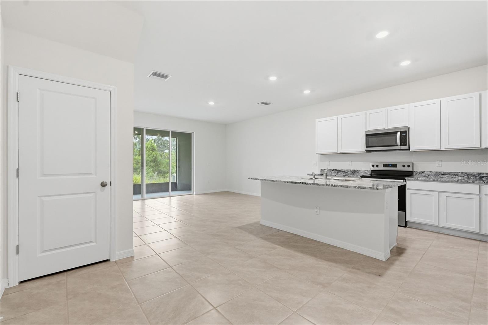 5005 Gilded Bard Ct Property Photo 2