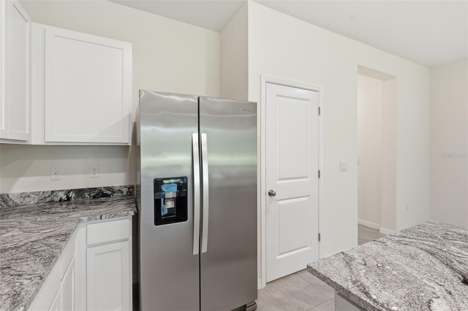 5005 Gilded Bard Ct Property Photo 8