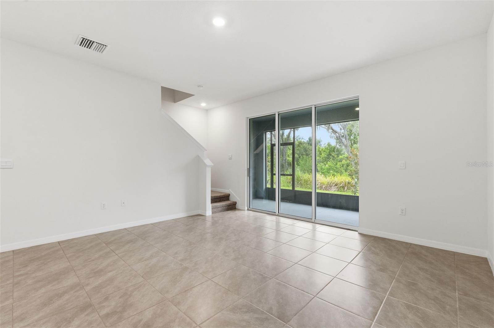 5005 Gilded Bard Ct Property Photo 10