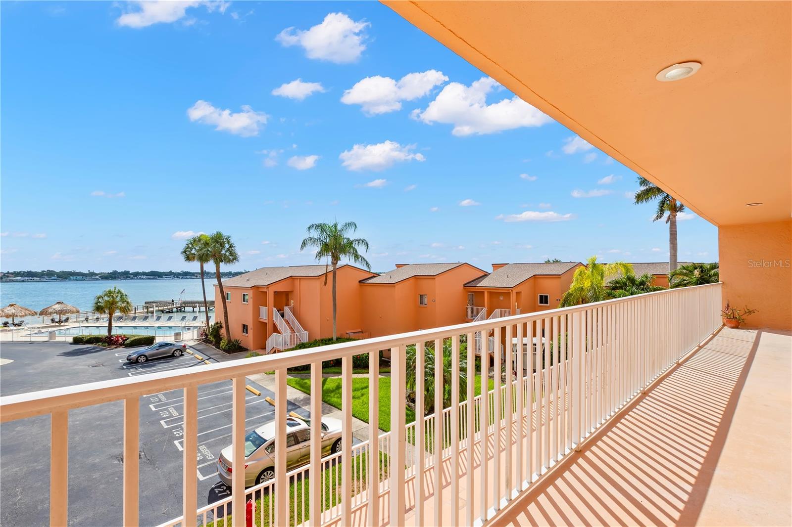 7432 Sunshine Skyway Ln S #302 Property Photo 7
