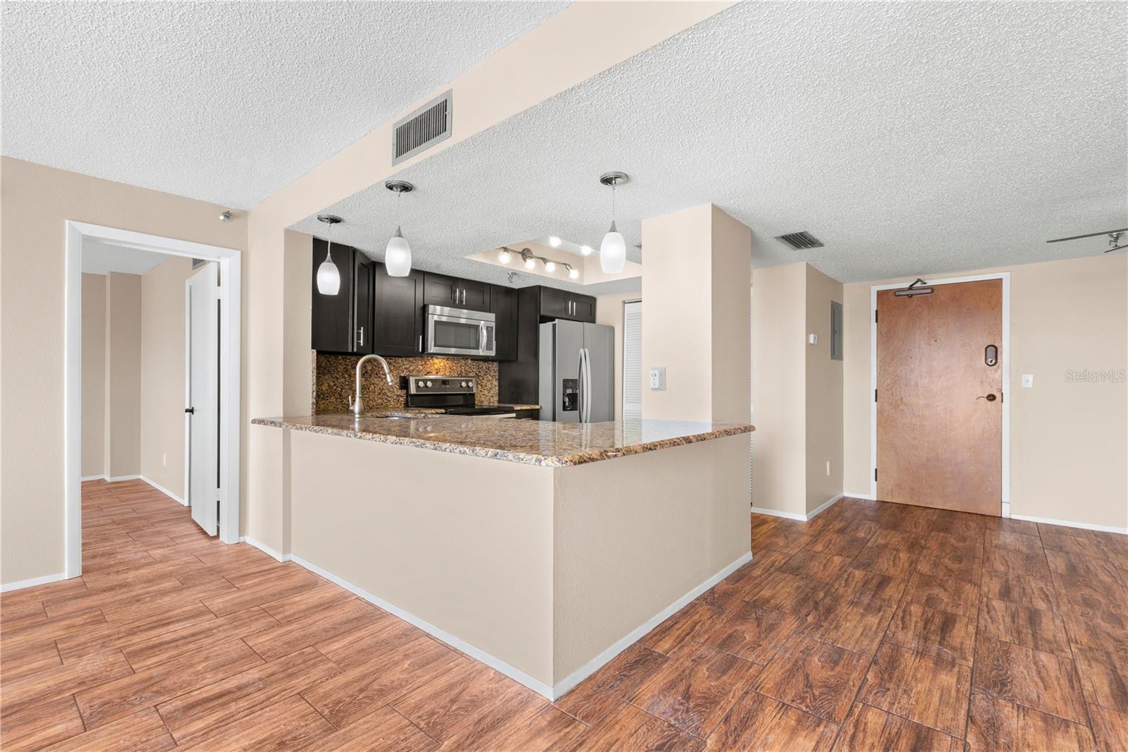 7432 Sunshine Skyway Ln S #302 Property Photo 8