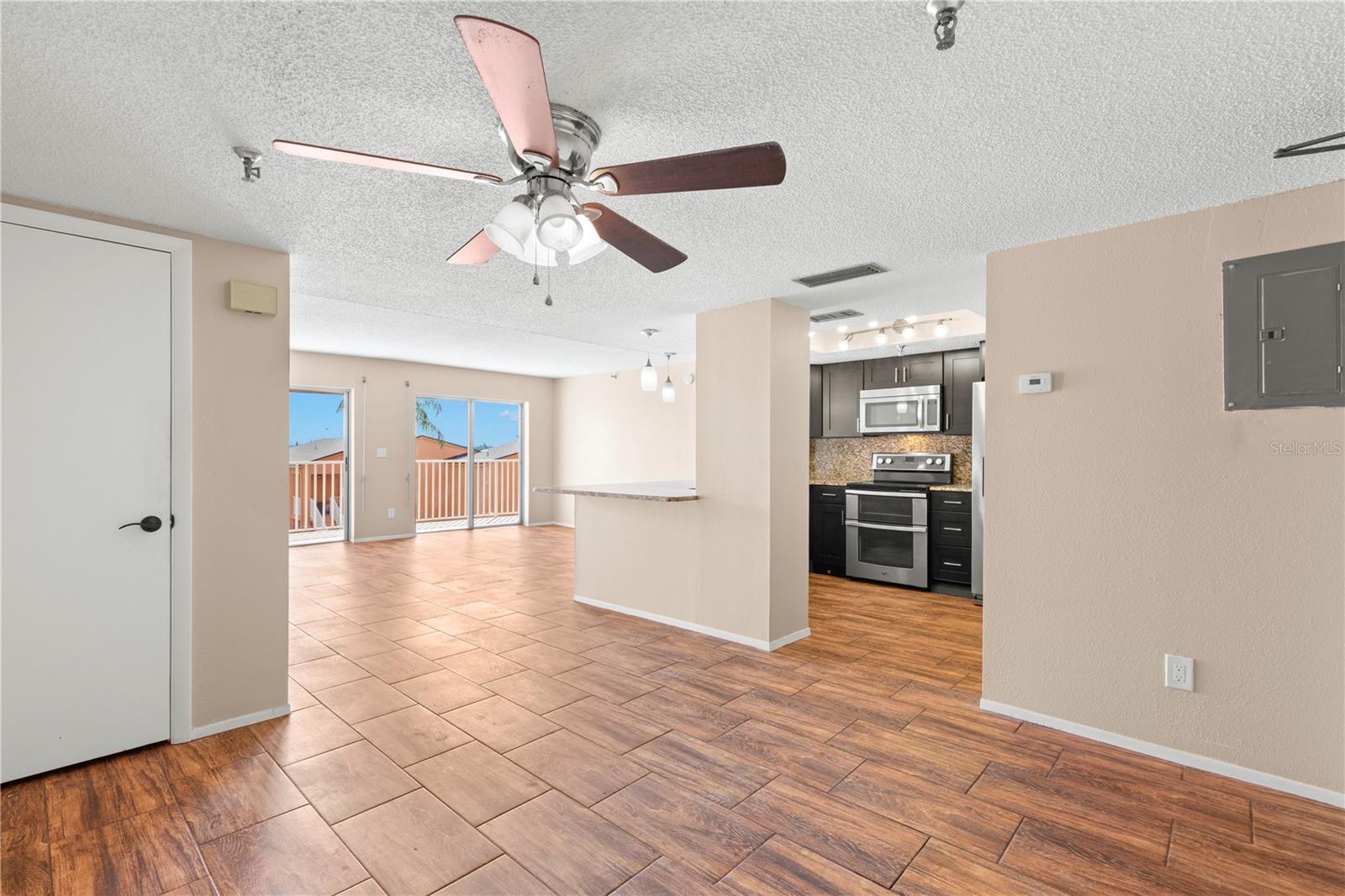 7432 Sunshine Skyway Ln S #302 Property Photo 16
