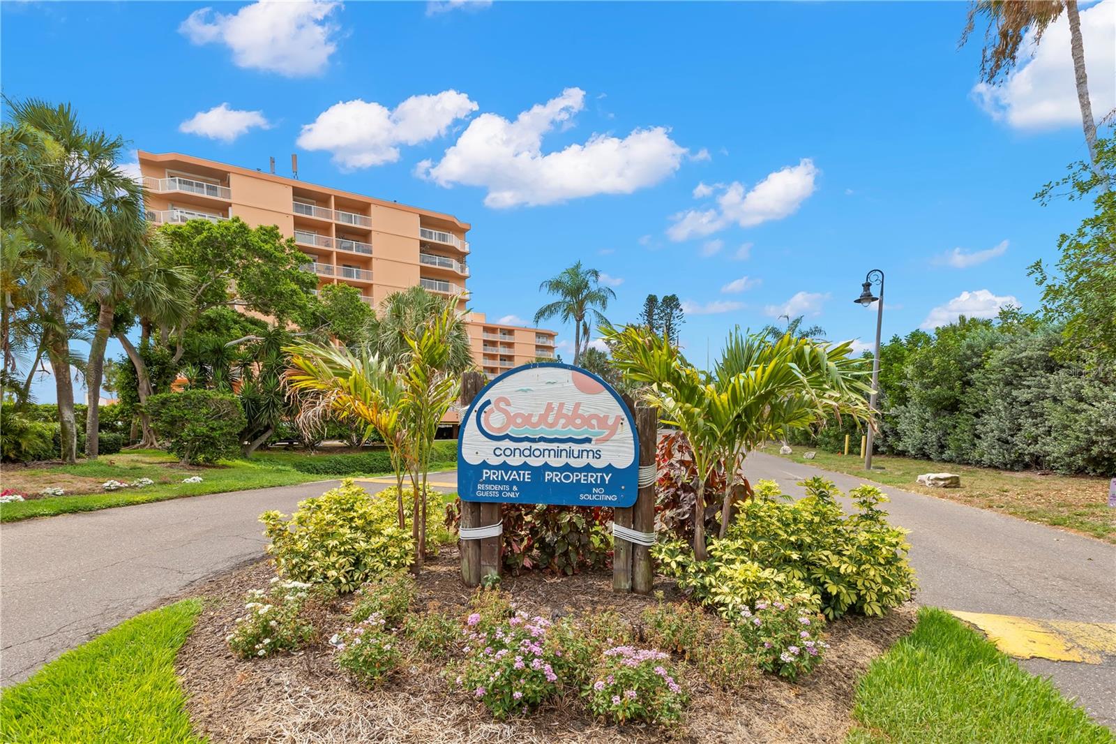 7432 Sunshine Skyway Ln S #302 Property Photo 40