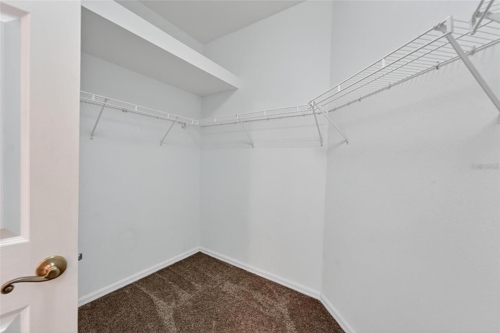 209 Sela Cove Cir Property Photo 17