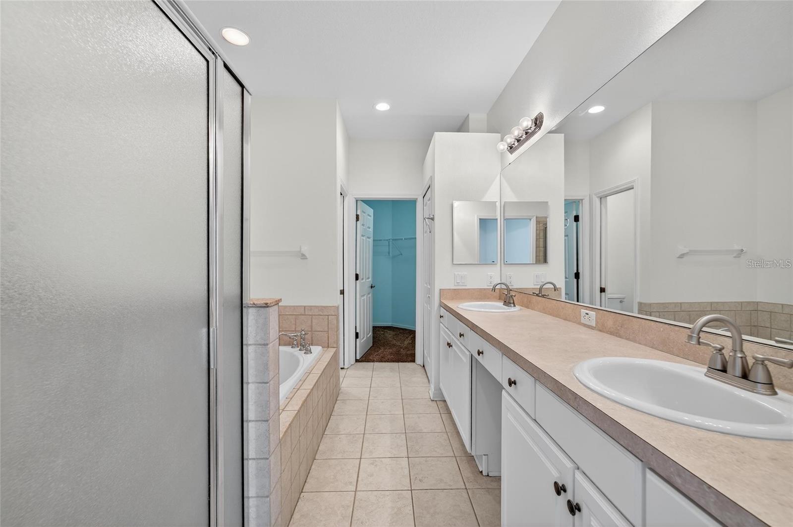 209 Sela Cove Cir Property Photo 18