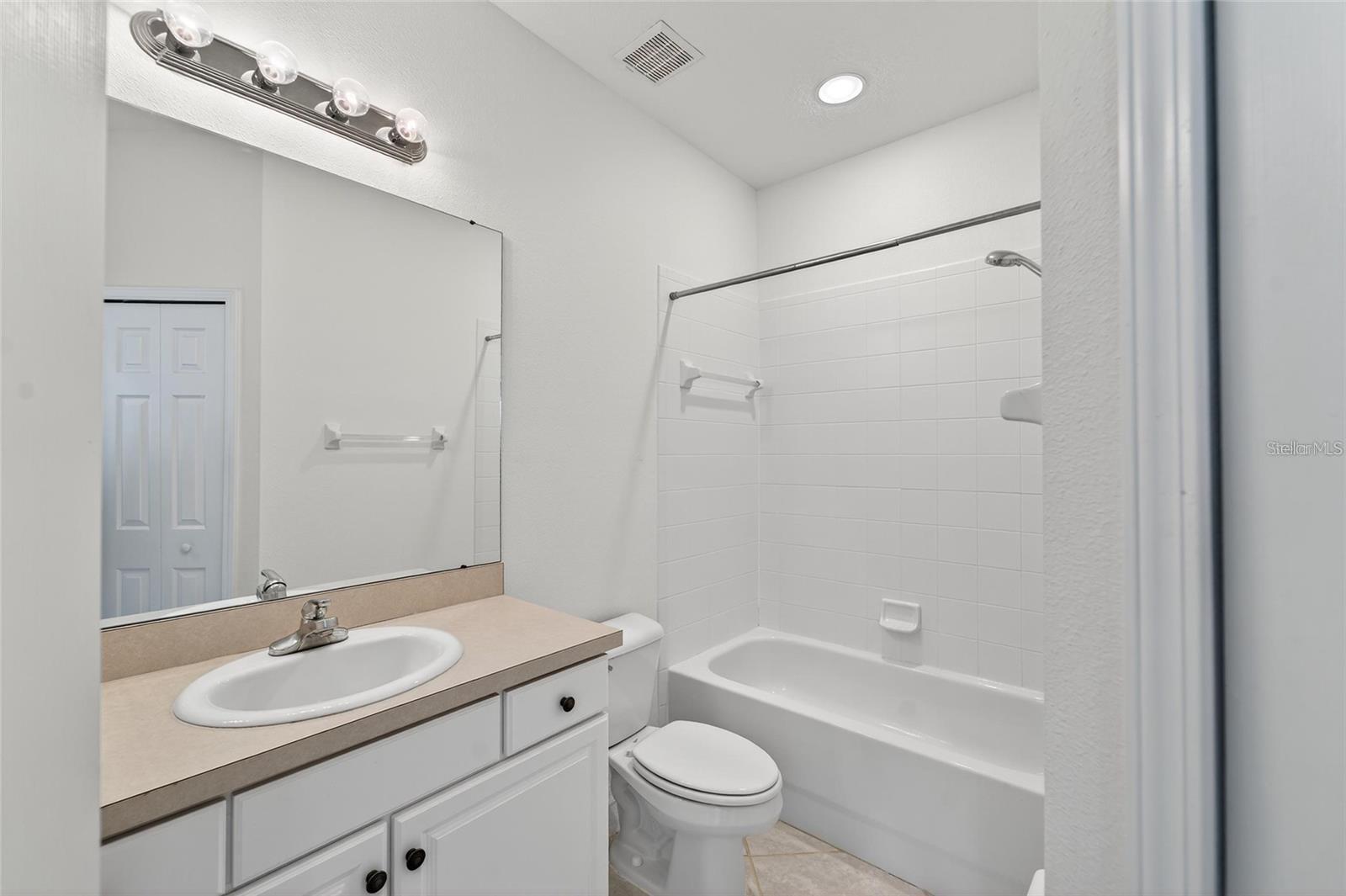 209 Sela Cove Cir Property Photo 21