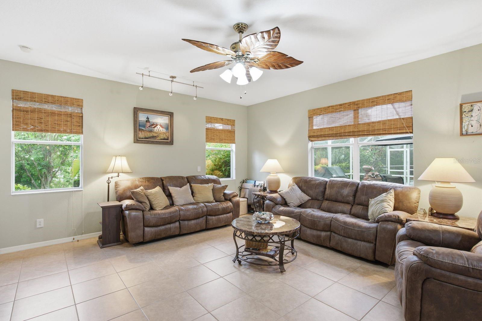 4882 W Breeze Cir Property Photo 14