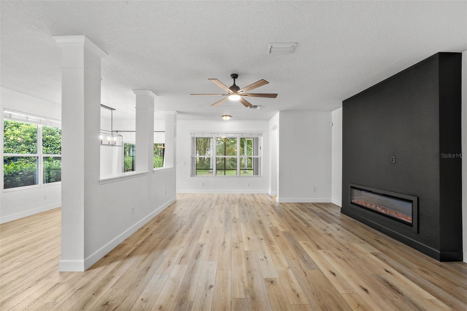 15814 Starling Water Dr Property Photo 14