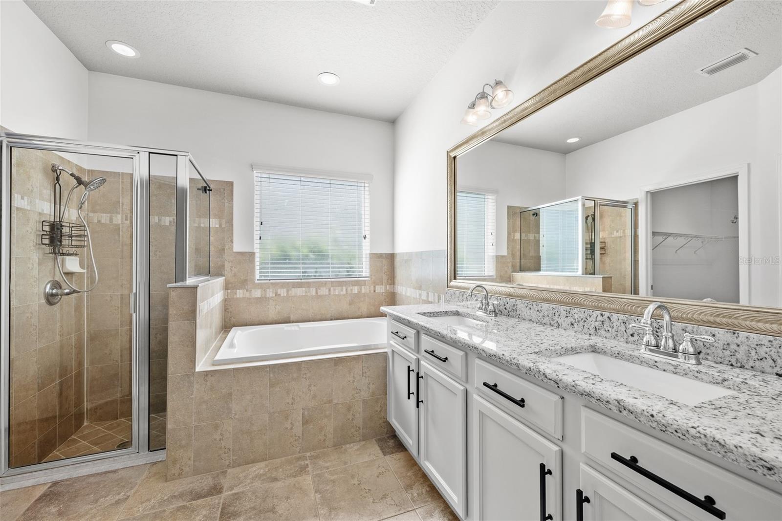 15814 Starling Water Dr Property Photo 18