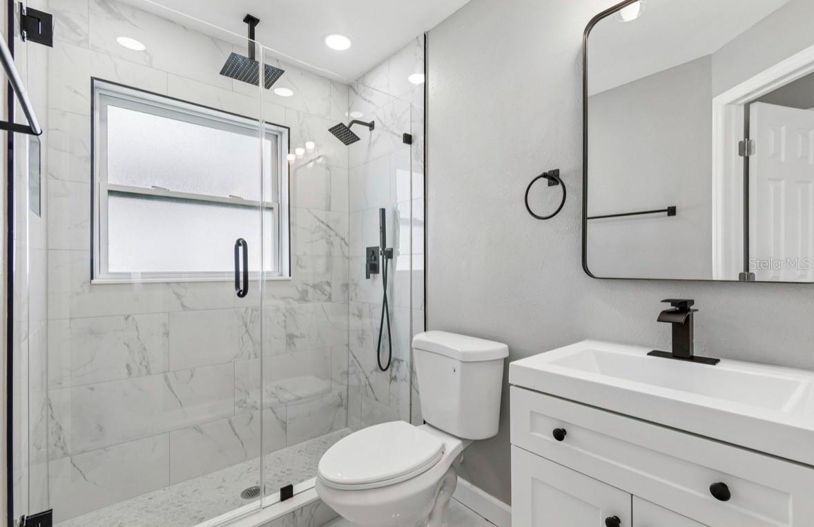 14906 N Bayshore Dr Property Photo 21