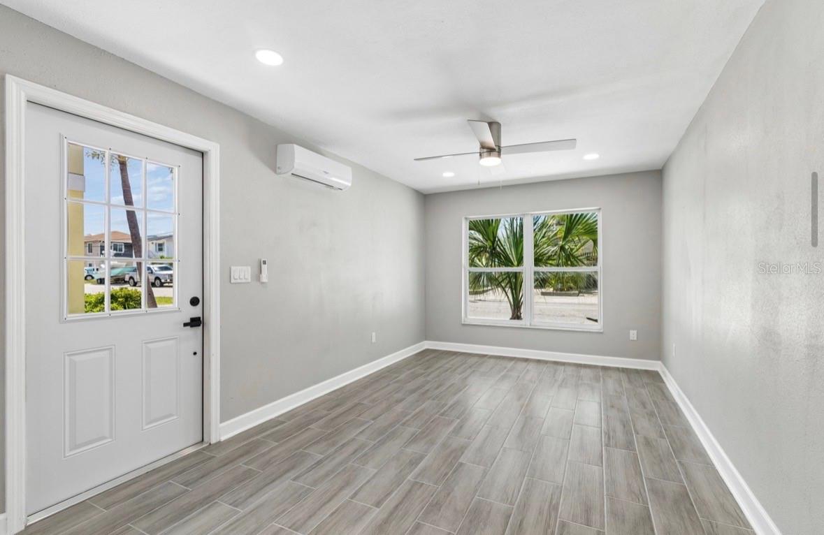 14906 N Bayshore Dr Property Photo 31