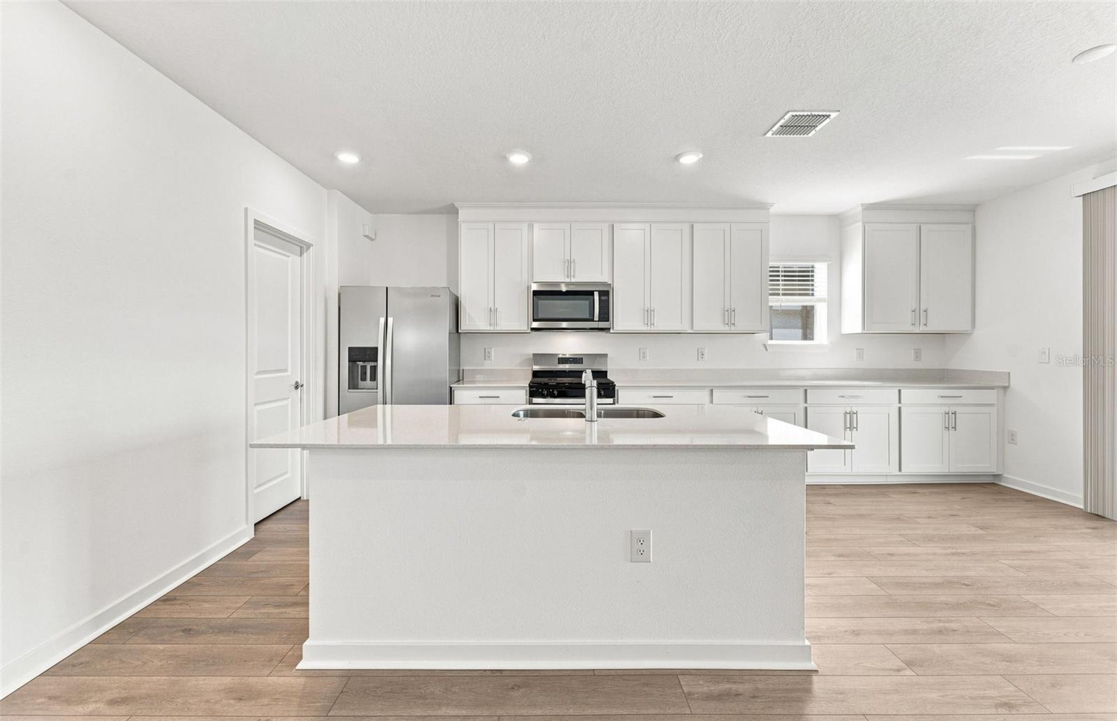 9029 Wildlight Trl Property Photo 4