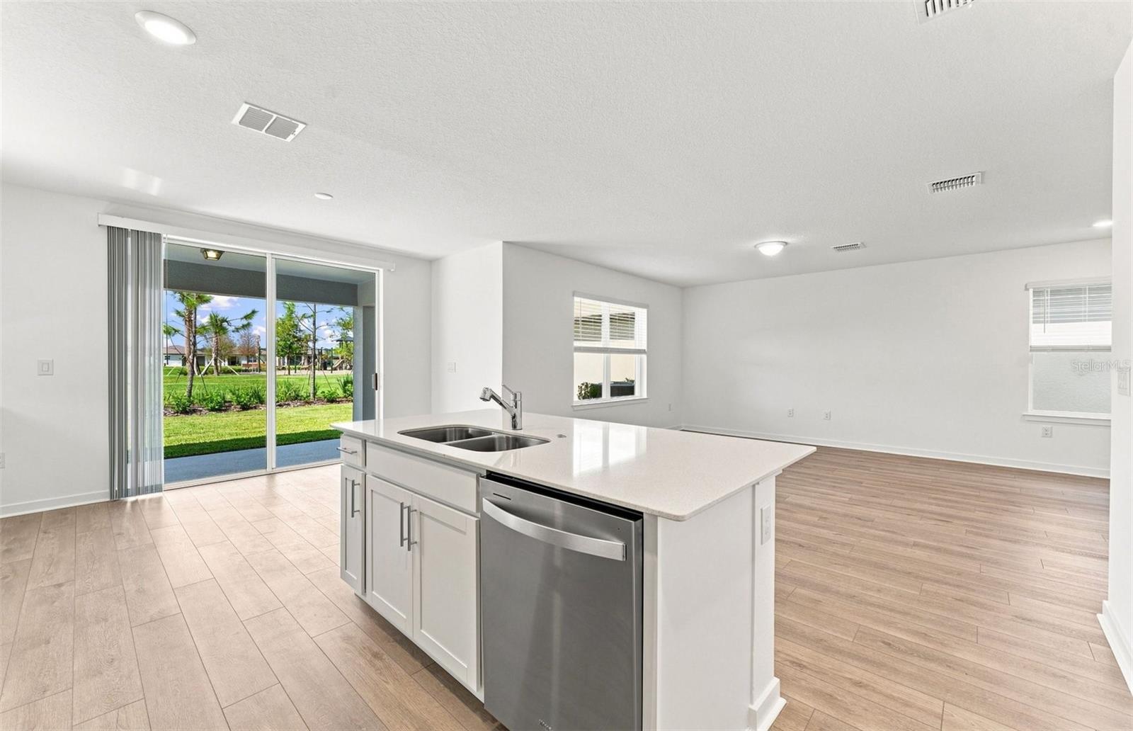 9029 Wildlight Trl Property Photo 5