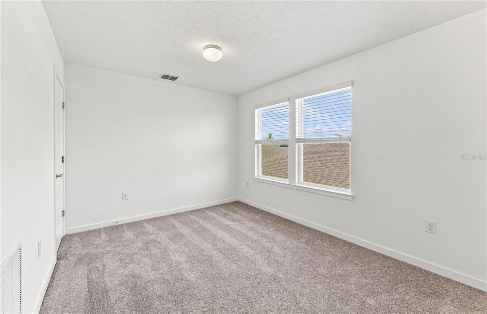 9029 Wildlight Trl Property Photo 10