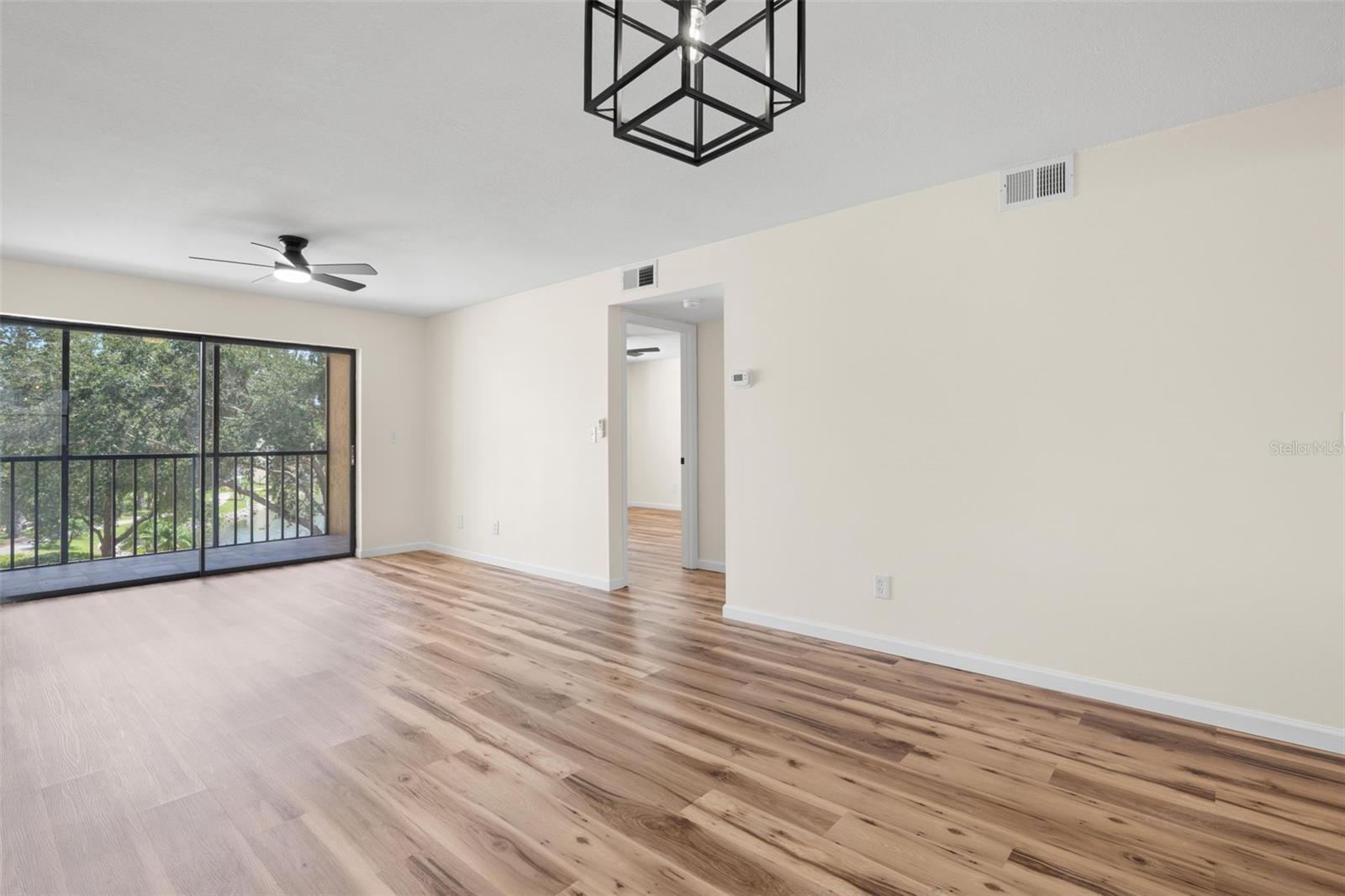 5817 Park St N #302 Property Photo 16