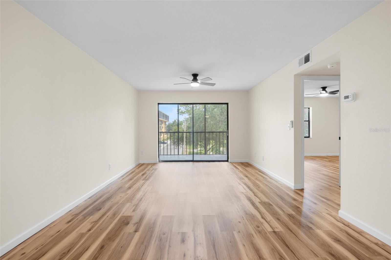 5817 Park St N #302 Property Photo 17