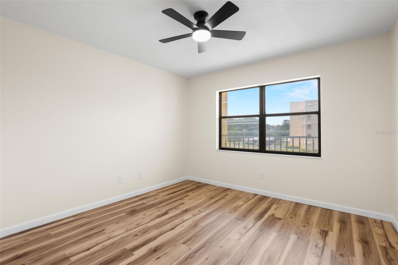 5817 Park St N #302 Property Photo 23