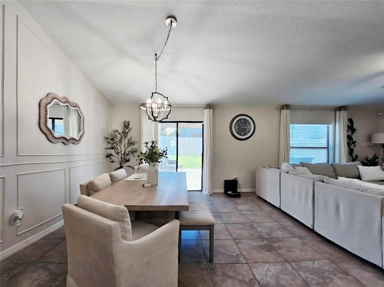 10005 Rose Petal Pl Property Photo 15