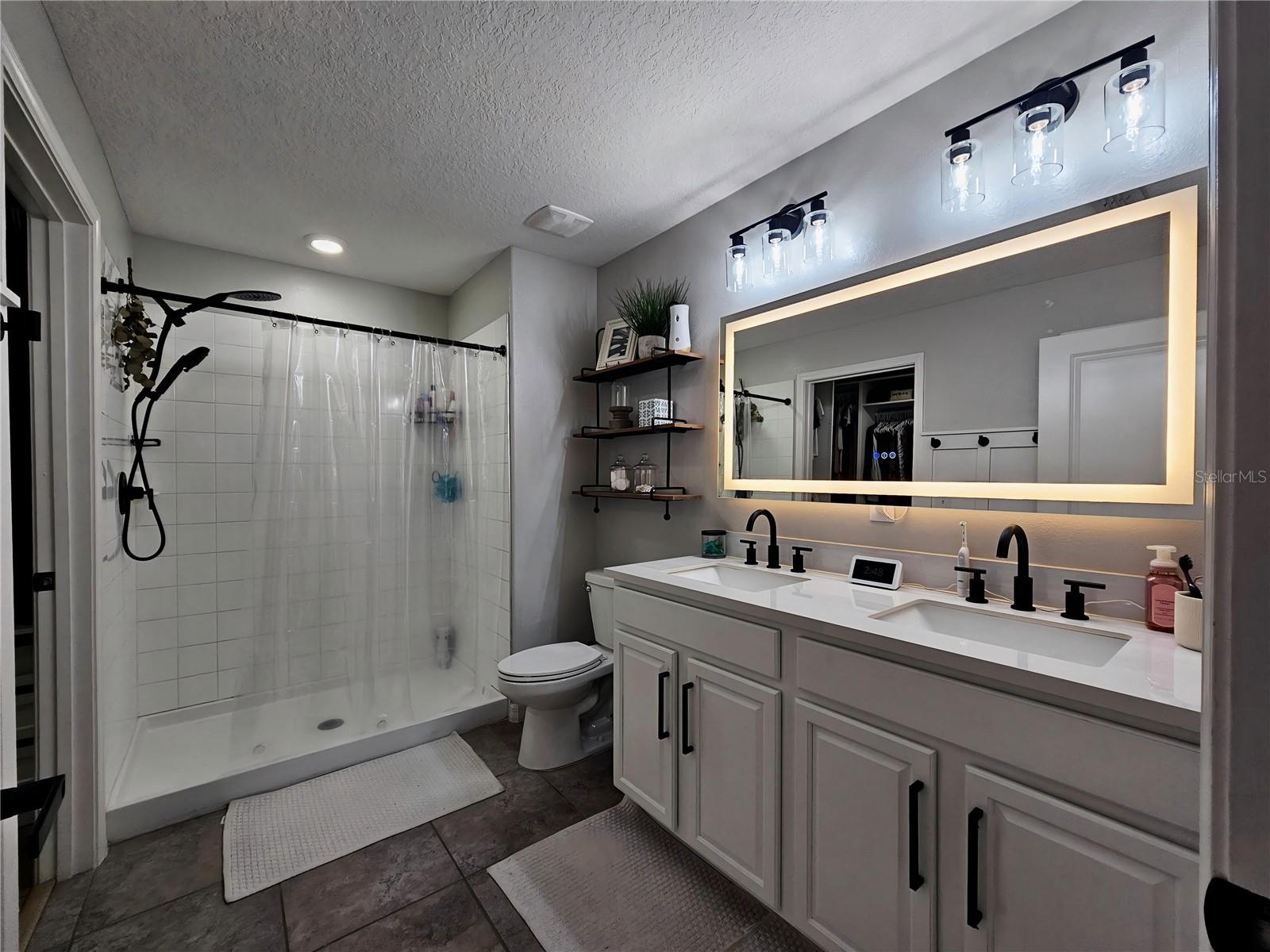 10005 Rose Petal Pl Property Photo 21