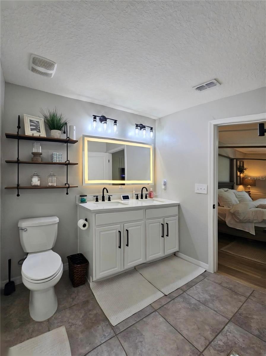 10005 Rose Petal Pl Property Photo 22