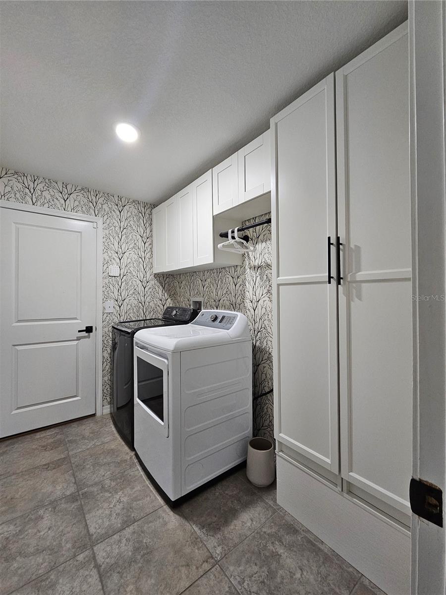 10005 Rose Petal Pl Property Photo 25