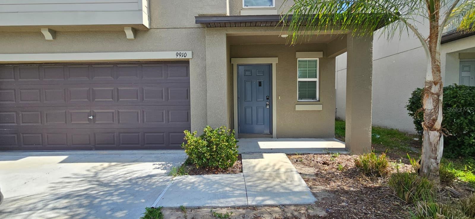 9910 Spanish Lime Ct Property Photo 2