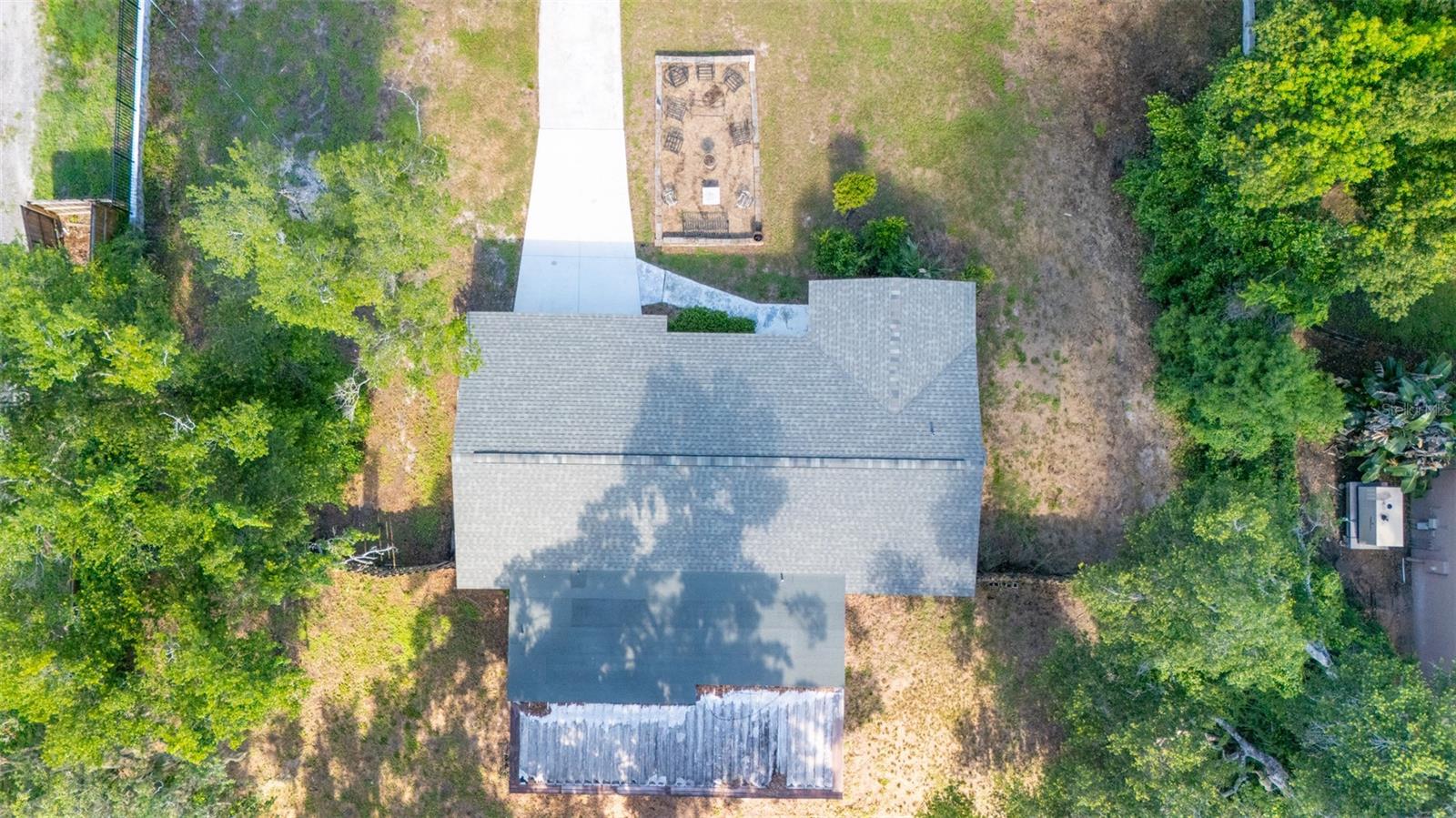 8214 Valrie Ln Property Photo 11
