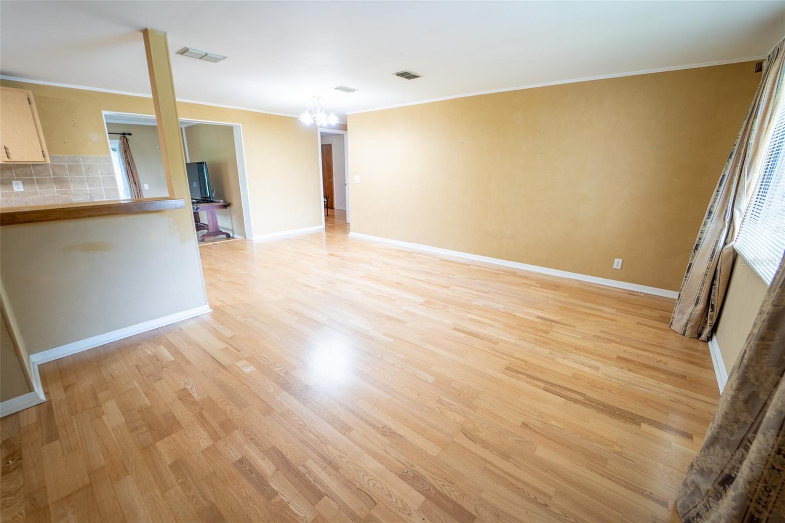 8214 Valrie Ln Property Photo 20