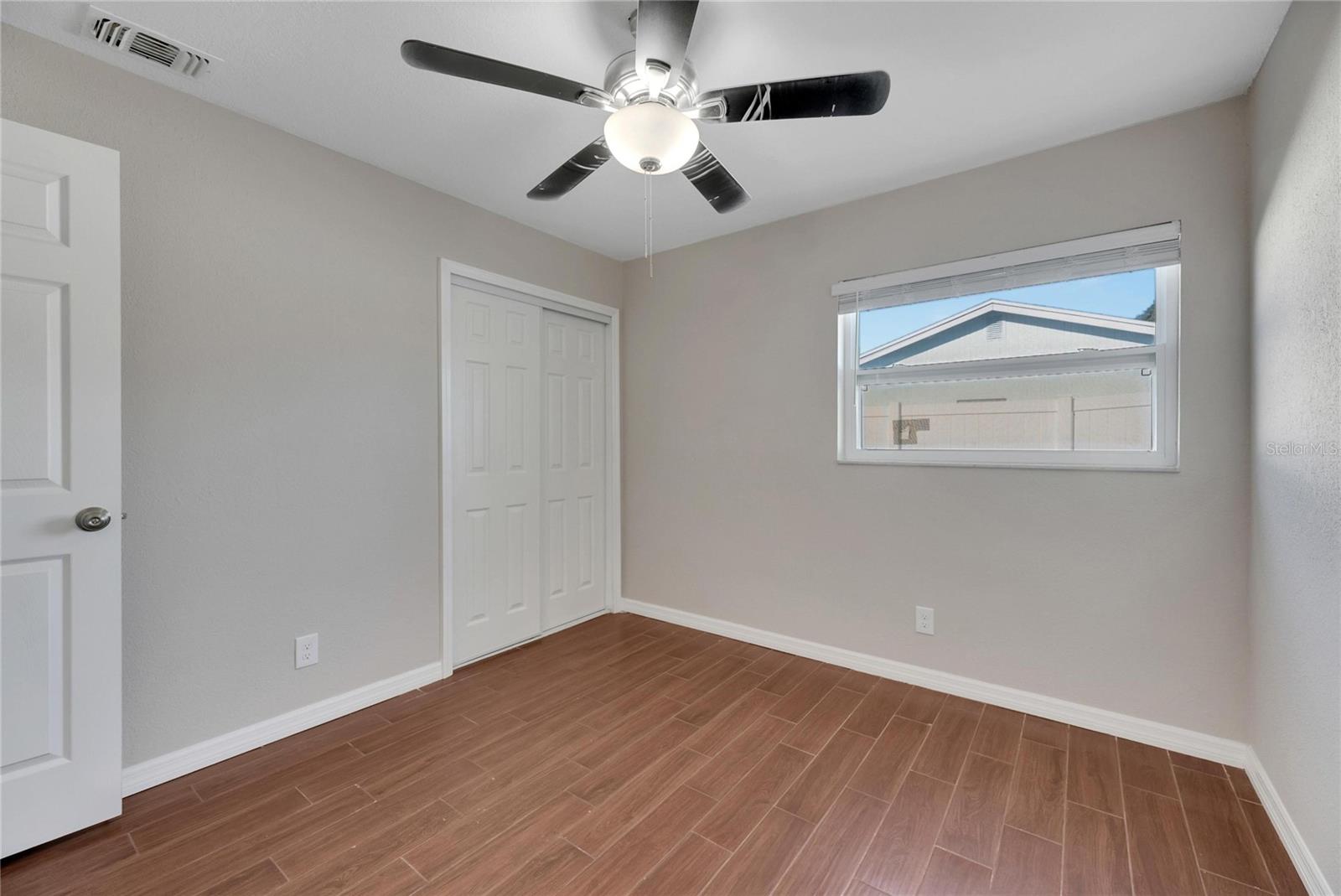 412 Flamingo Dr Property Photo 28