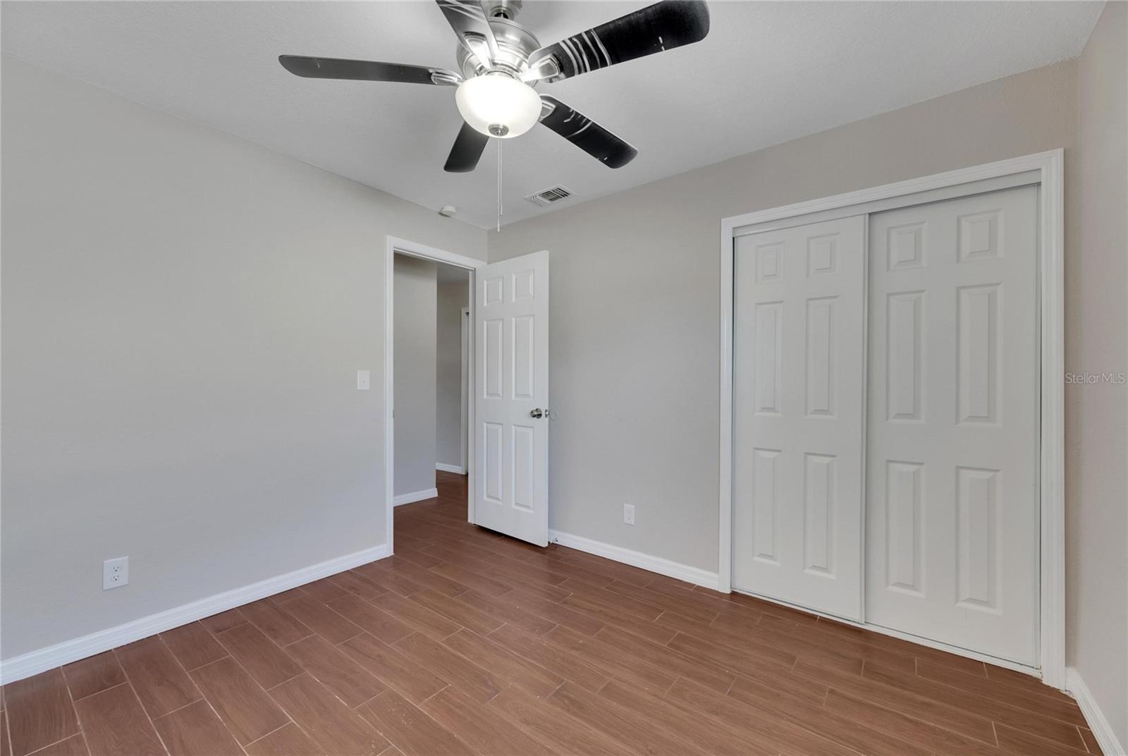 412 Flamingo Dr Property Photo 29