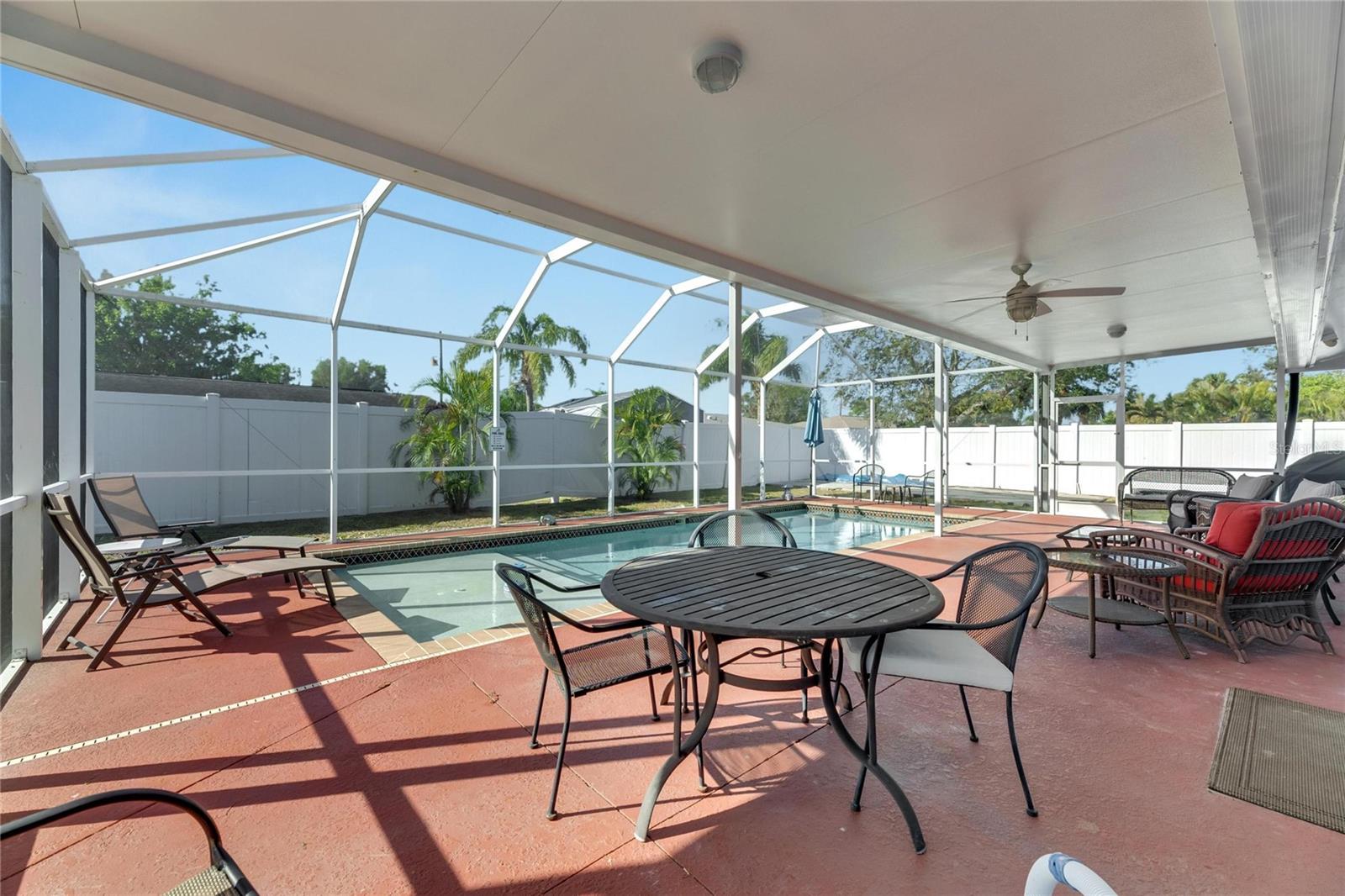 412 Flamingo Dr Property Photo 40