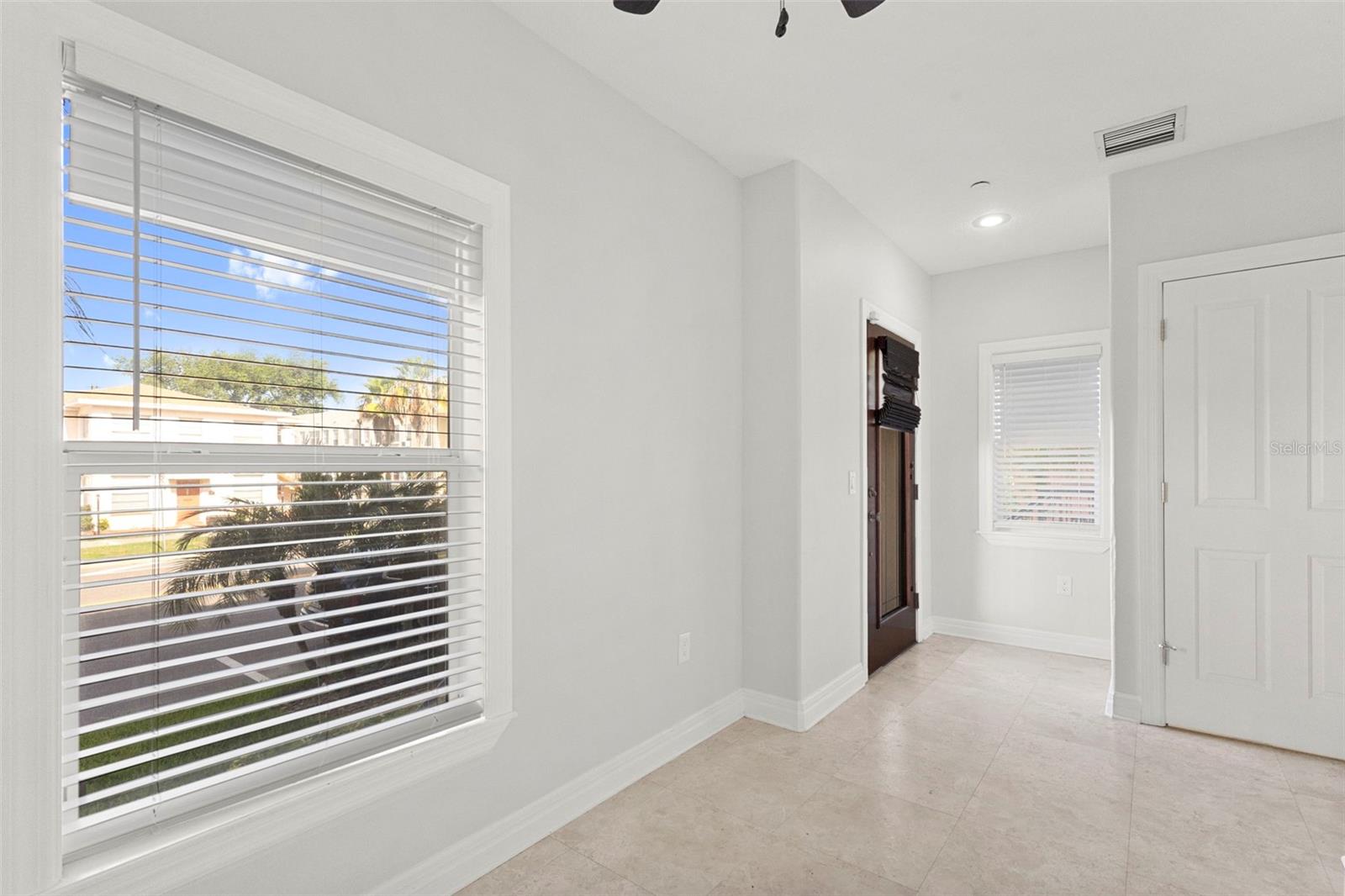 905 Villa Venicia Way Property Photo 42
