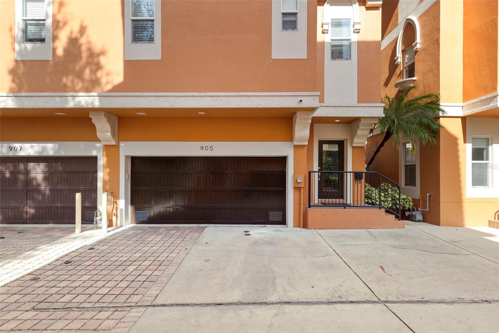 905 Villa Venicia Way Property Photo 44