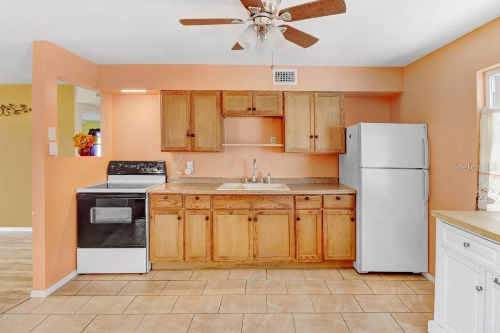 39038 Heath Dr Property Photo 12