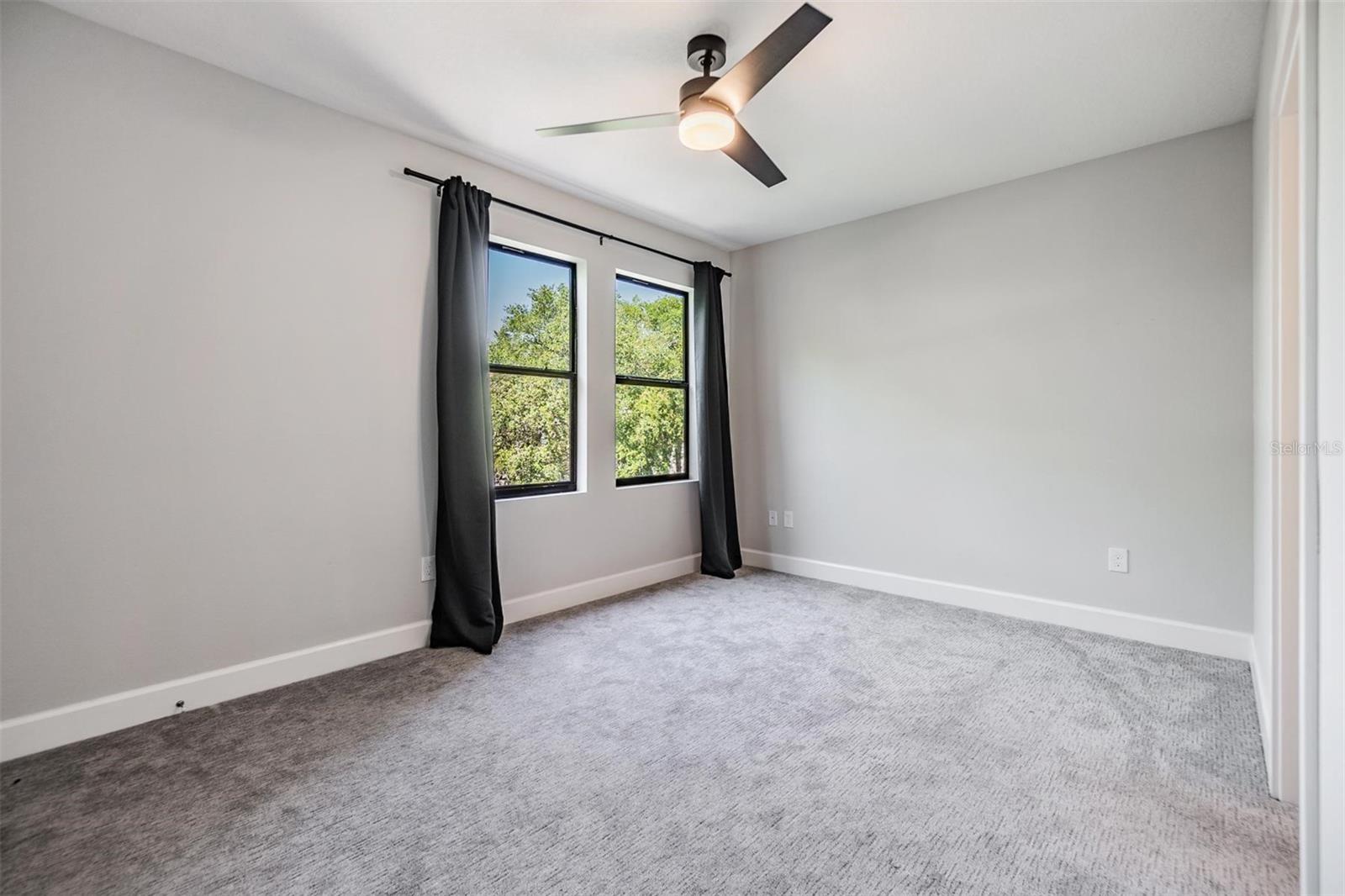 1302 W Carmen St #1 Property Photo 14