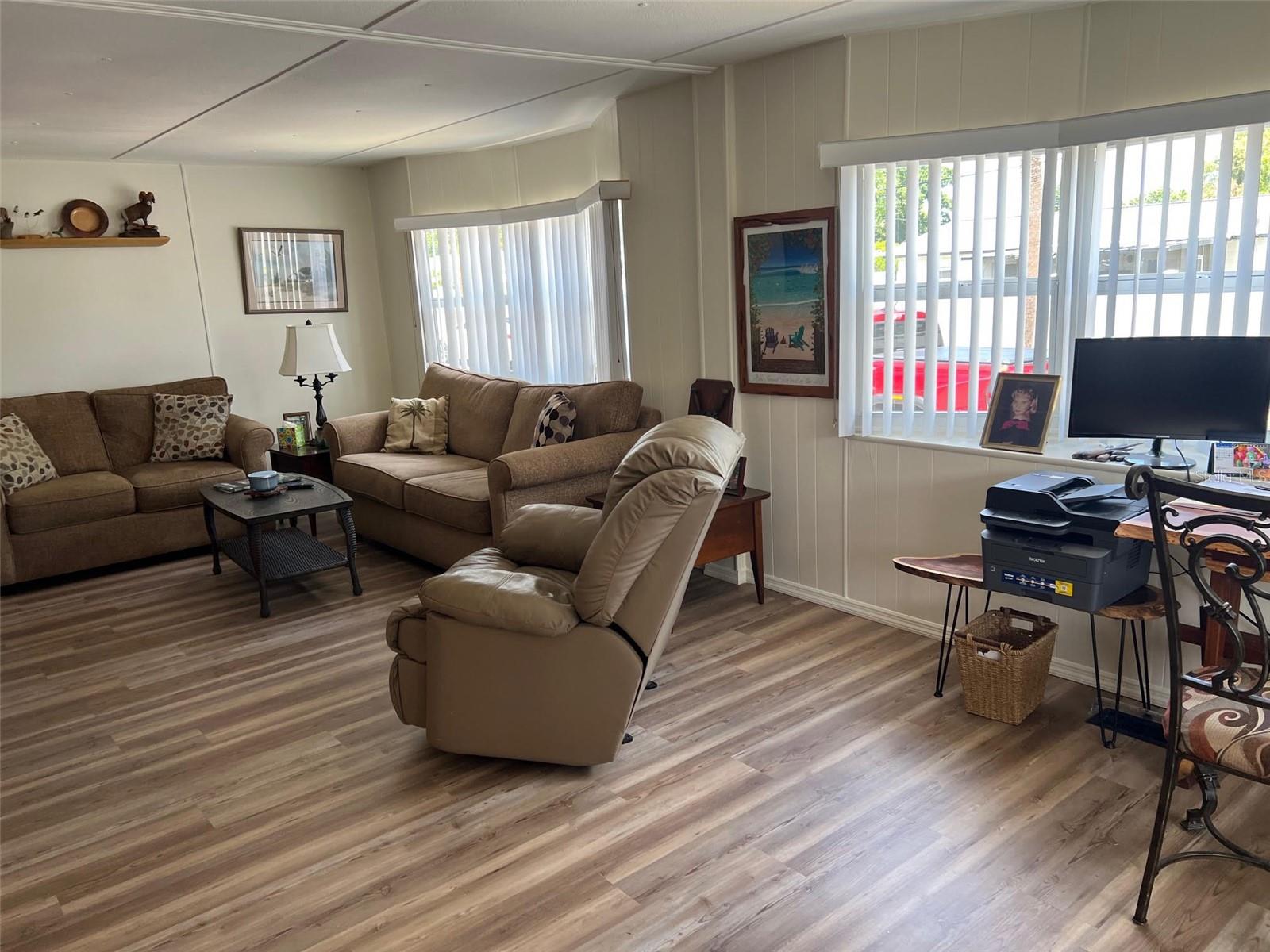 12651 Seminole Blvd #55 Property Photo 10
