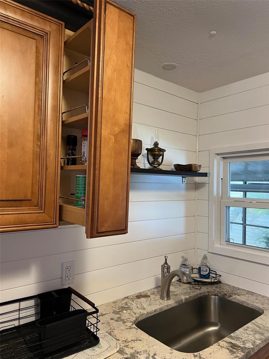 12651 Seminole Blvd #55 Property Photo 16