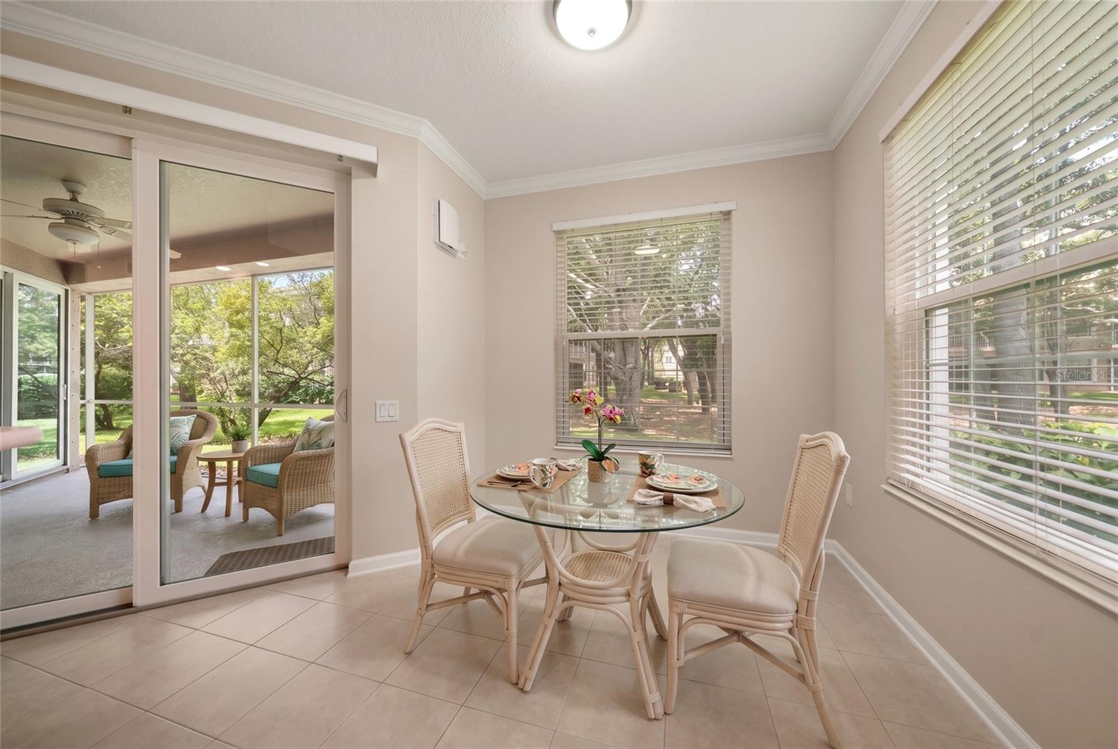 853 Lantern Way Property Photo 3