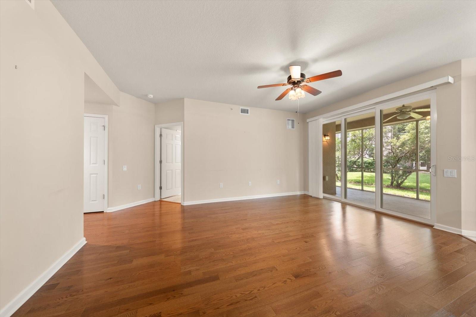 853 Lantern Way Property Photo 20