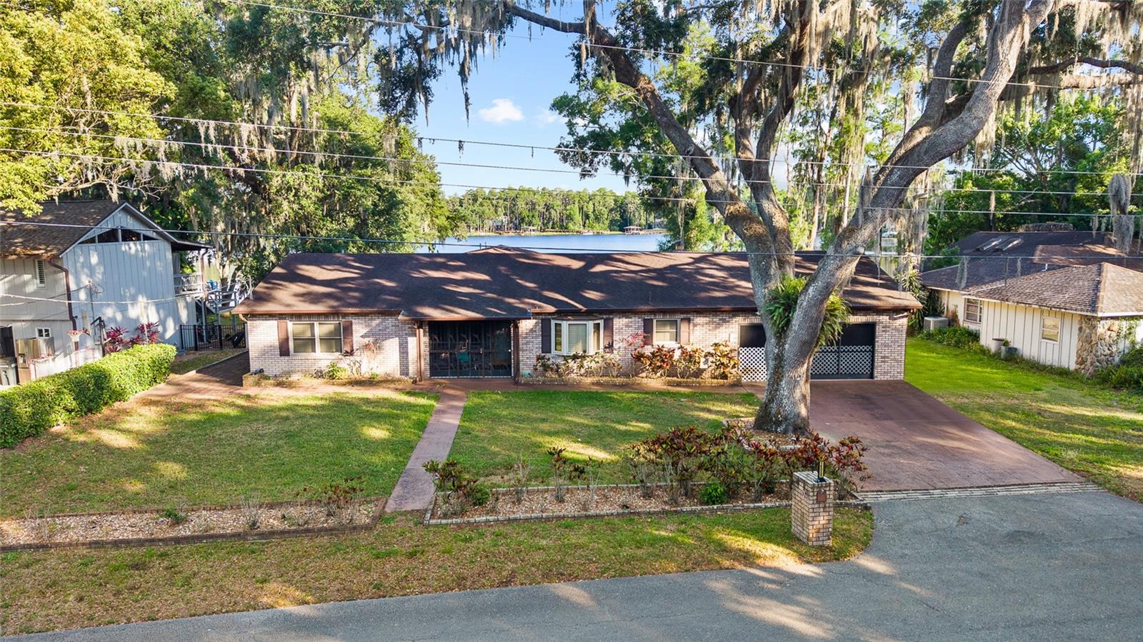 16025 Chastain Rd Property Photo 3