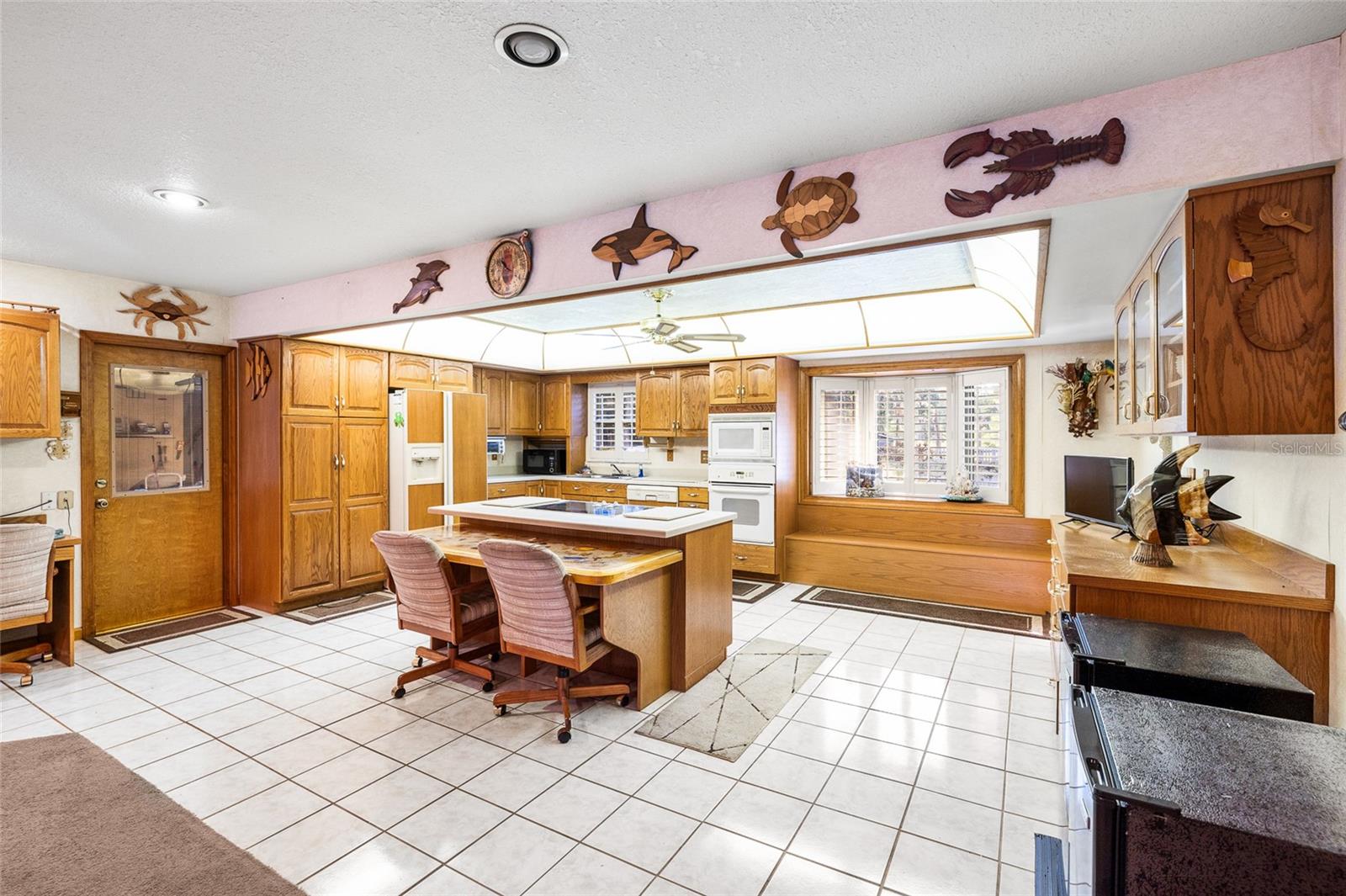 16025 Chastain Rd Property Photo 13