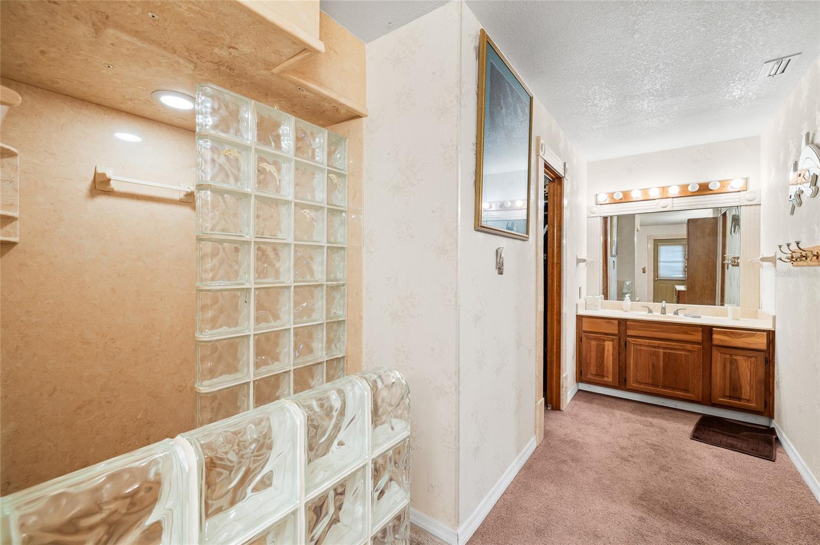 16025 Chastain Rd Property Photo 18